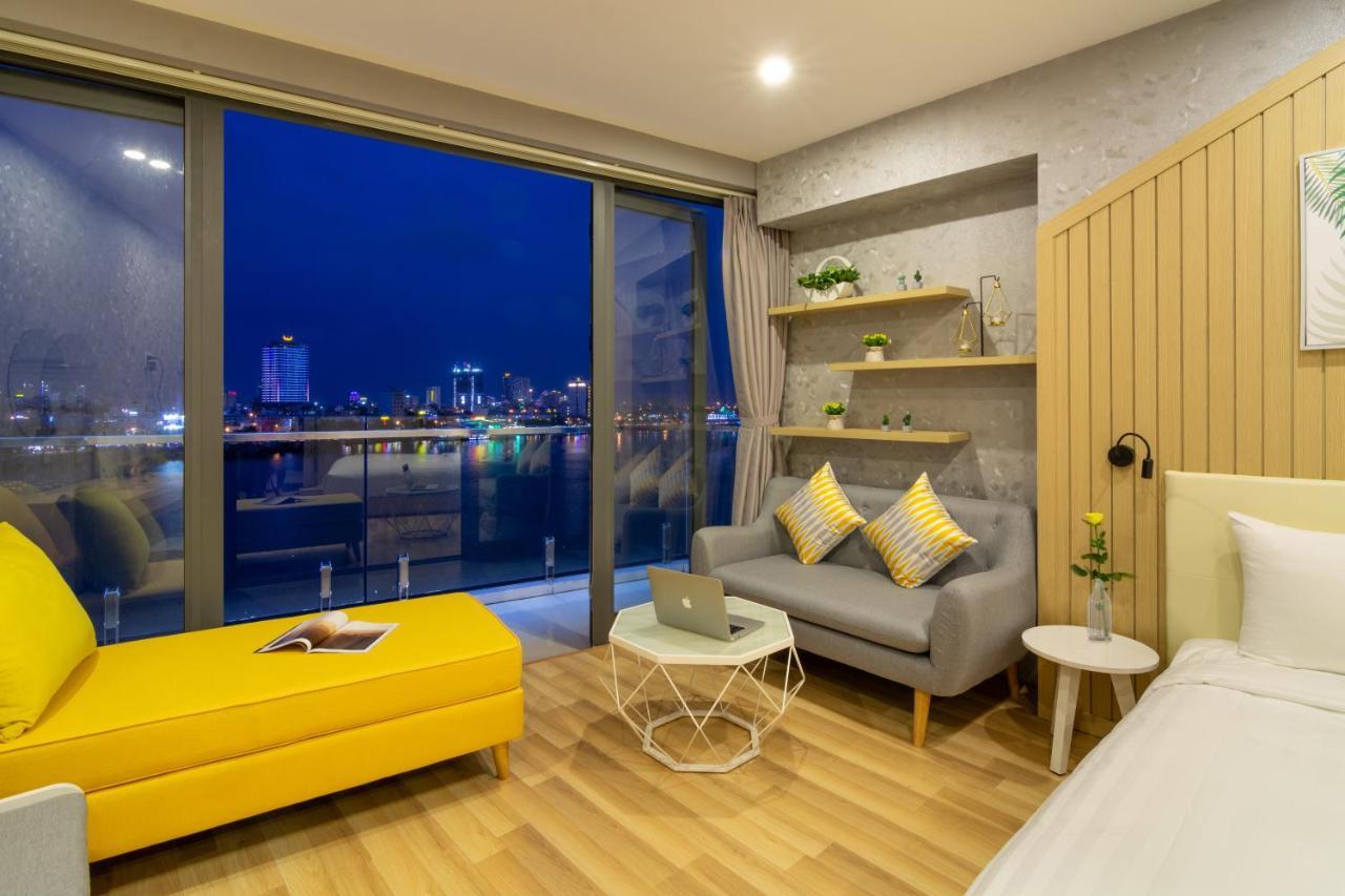 Happy Day Riverside Hotel & Spa Danang By Haviland Esterno foto