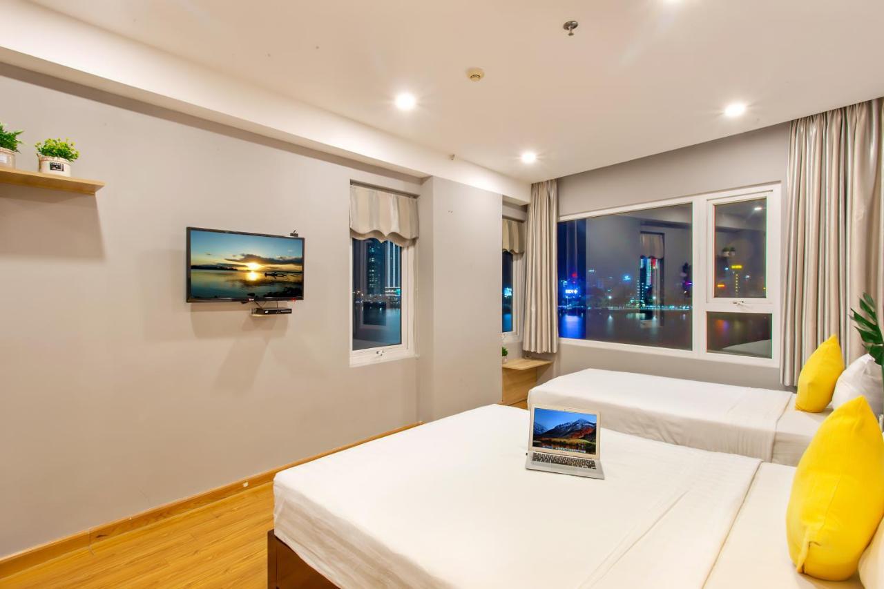 Happy Day Riverside Hotel & Spa Danang By Haviland Esterno foto